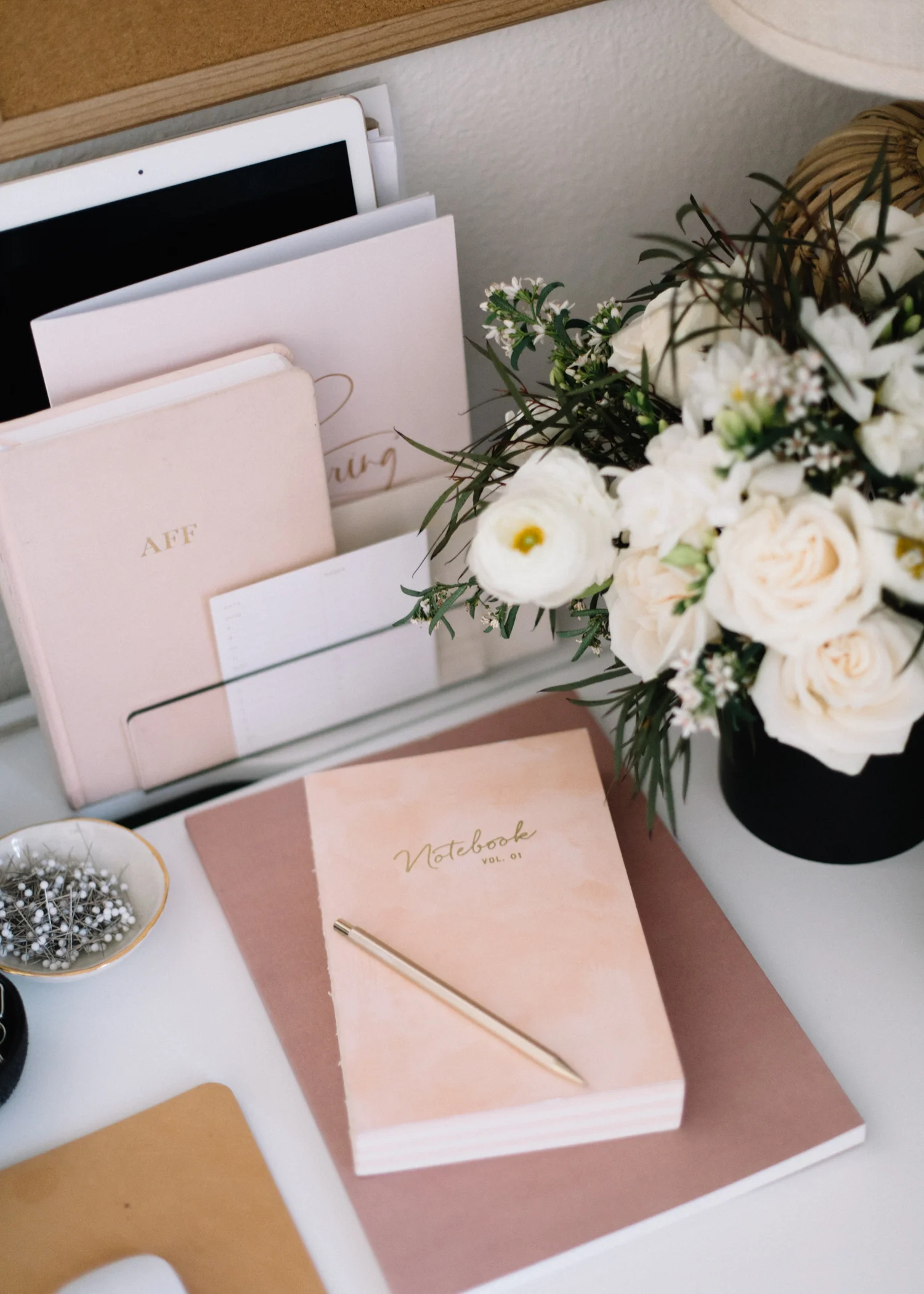 10 Tips for Organizing an Efficient Workspace — Lauren Saylor